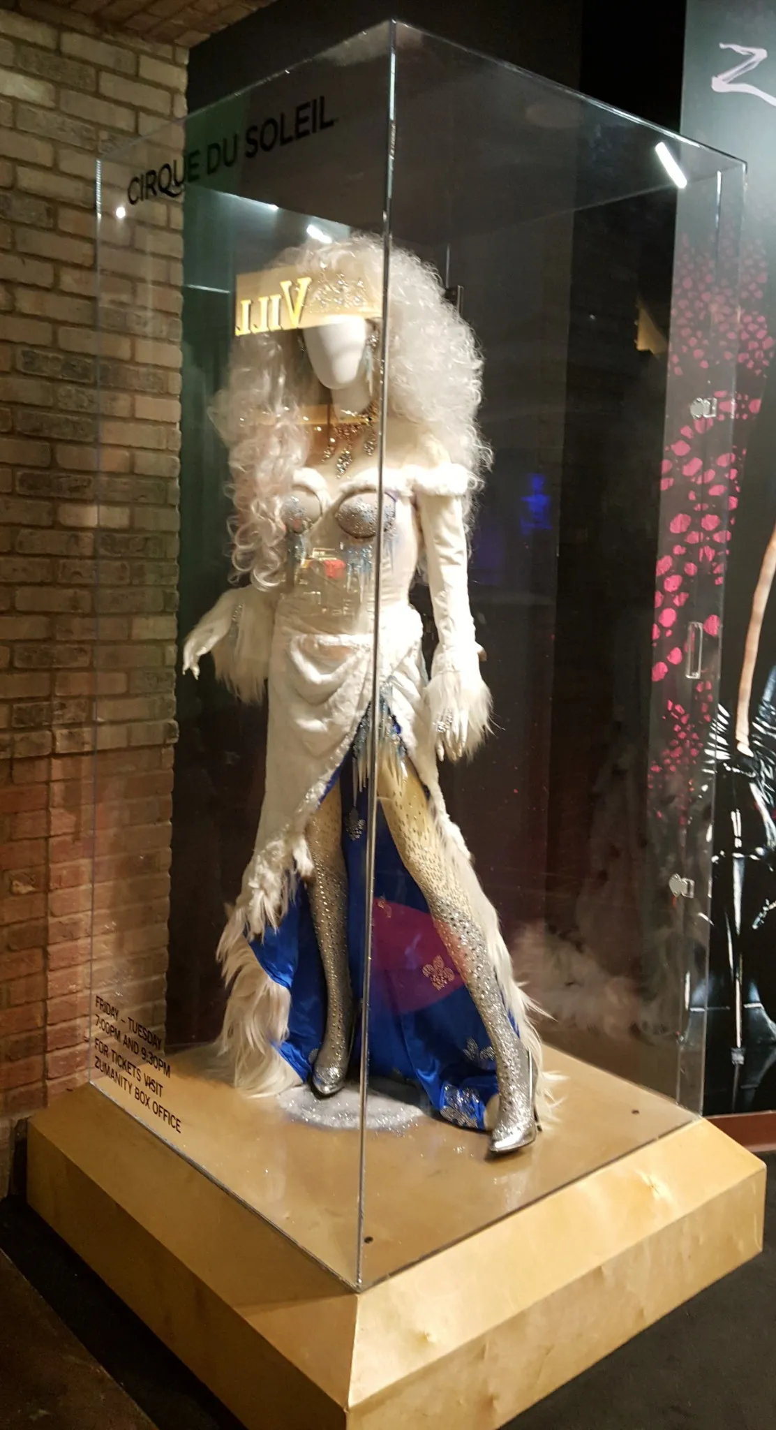 Art Zarkana Manequin Display plastic product prototype