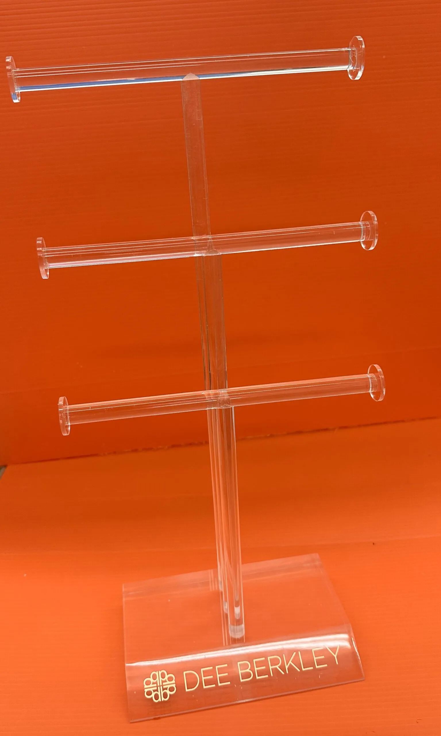 Dee Berkley necklace-bracelet holder plastic product prototyping