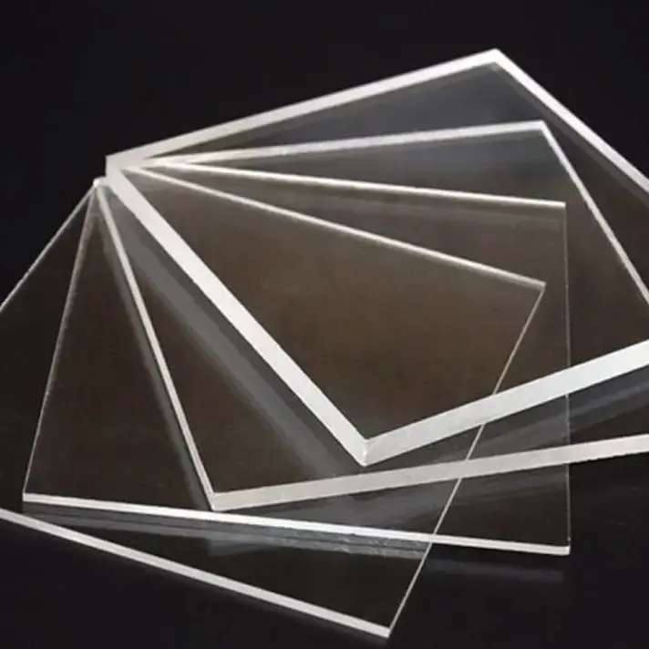 plexiglass-acrylic-sheets-uses-benefits-canada-plastics
